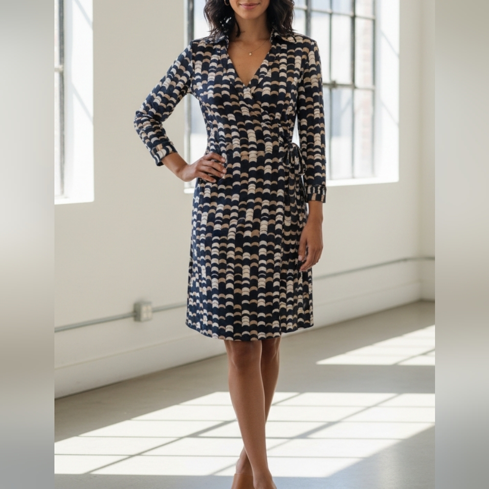 Last Chance - Julie Brown Nyc Collared Patterned True Wrap Dress